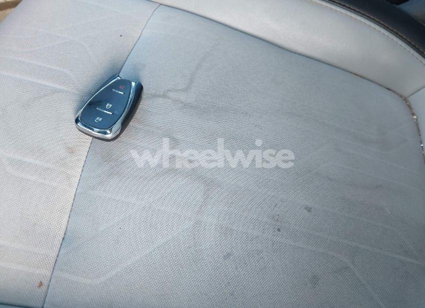 Photo 11 of 2018 Chevrolet Trax LT (VIN 3GNCJPSBXJL365573)