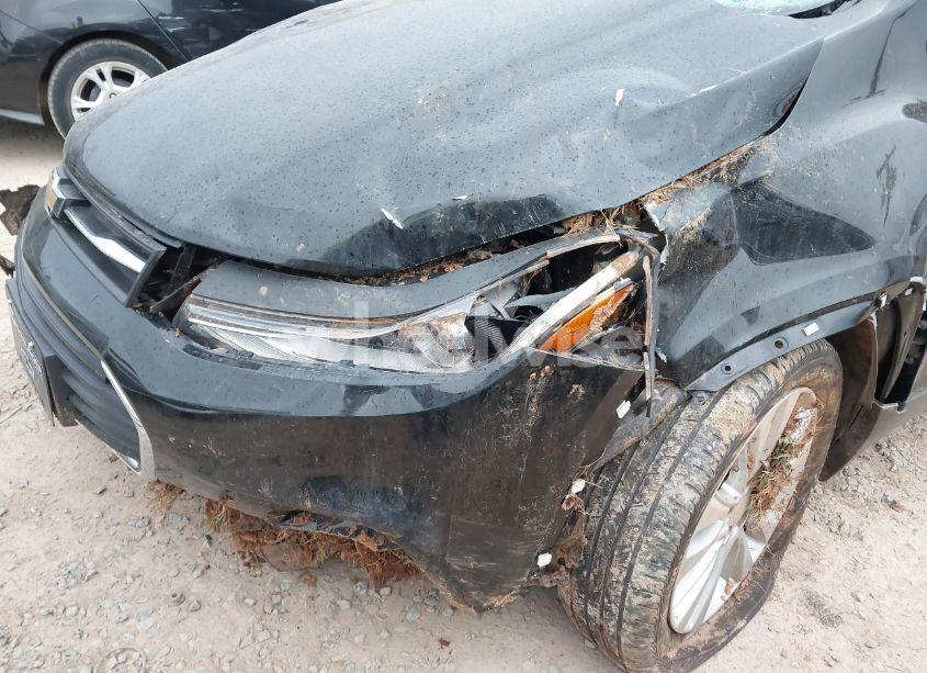 Photo 6 of 2018 Chevrolet Trax PREMIER (VIN 3GNCJRSB0JL363228)