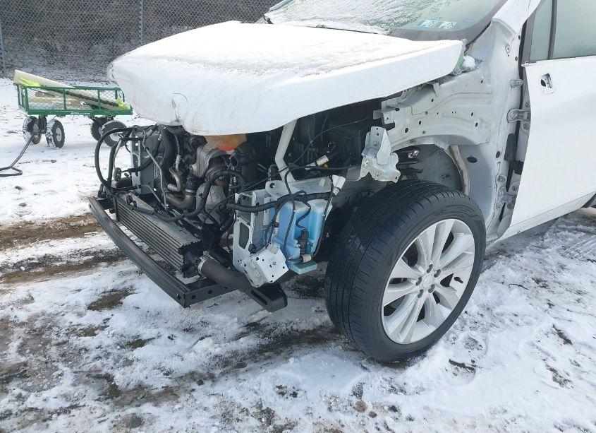 Photo 6 of 2017 Chevrolet Trax PREMIER (VIN 3GNCJRSB2HL251833)