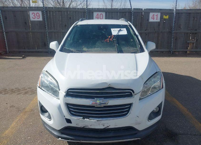 Photo 12 of 2016 Chevrolet Trax LTZ (VIN 3GNCJRSB4GL165194)