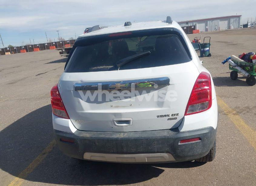 Photo 16 of 2016 Chevrolet Trax LTZ (VIN 3GNCJRSB4GL165194)
