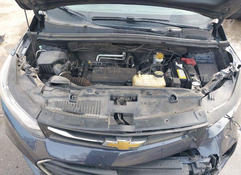 Photo 10 of 2018 Chevrolet Trax PREMIER (VIN 3GNCJRSB4JL316591)