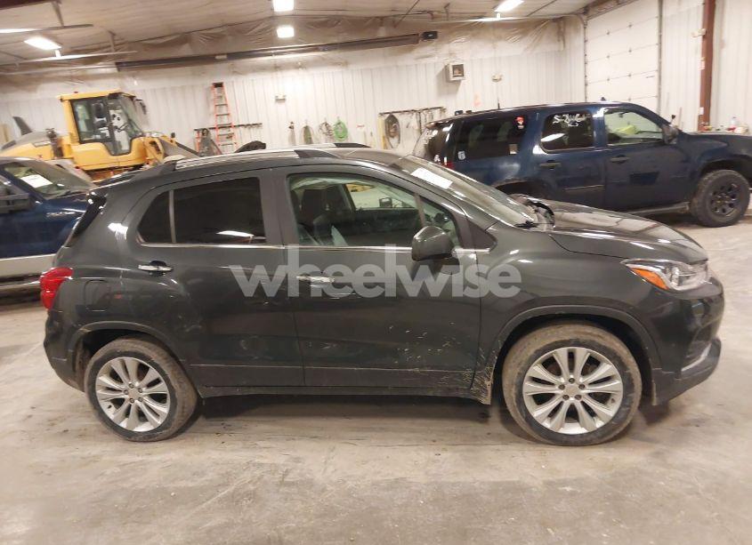 Photo 13 of 2017 Chevrolet Trax PREMIER (VIN 3GNCJRSB7HL287713)