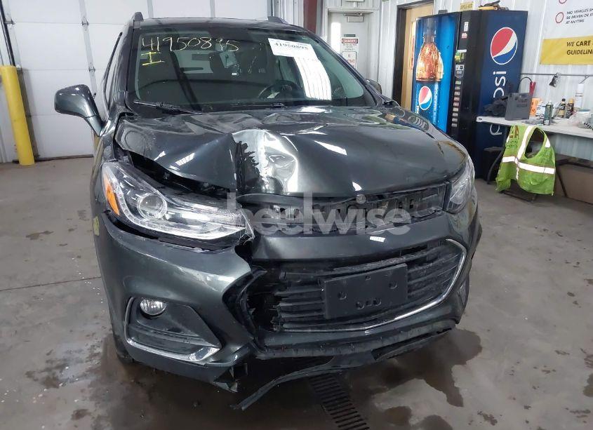 Photo 6 of 2020 Chevrolet Trax AWD PREMIER (VIN 3GNCJRSB7LL238200)