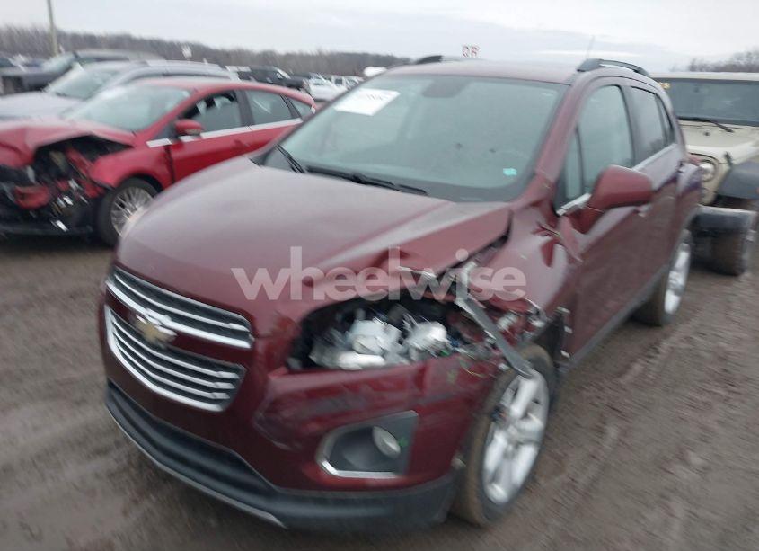 Photo 6 of 2016 Chevrolet Trax LTZ (VIN 3GNCJRSB8GL238163)