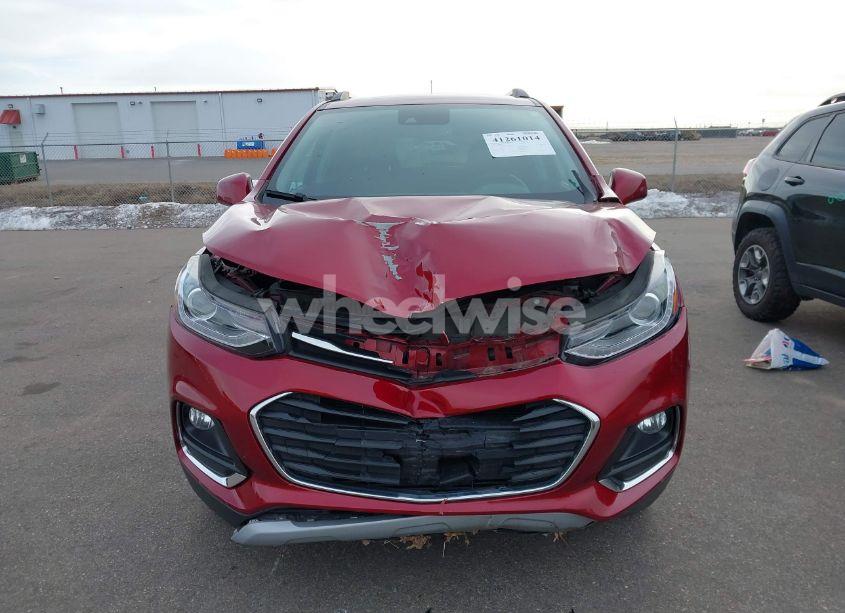Photo 12 of 2018 Chevrolet Trax PREMIER (VIN 3GNCJRSBXJL245395)