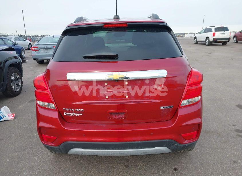 Photo 16 of 2018 Chevrolet Trax PREMIER (VIN 3GNCJRSBXJL245395)