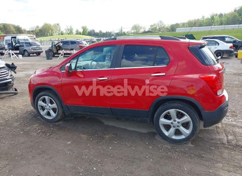 Photo 14 of 2015 Chevrolet Trax LTZ (VIN 3GNCJTSB6FL213113)