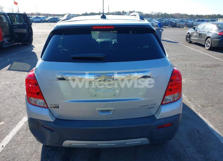Photo 16 of 2015 Chevrolet Trax LTZ (VIN 3GNCJTSB9FL171469)
