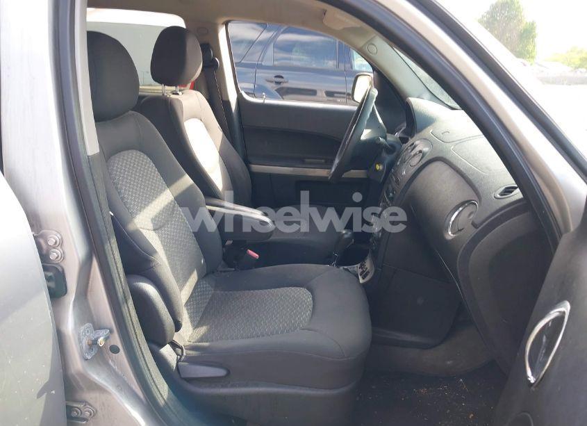 Photo 5 of 2007 Chevrolet Hhr LT (VIN 3GNDA23D37S513116)