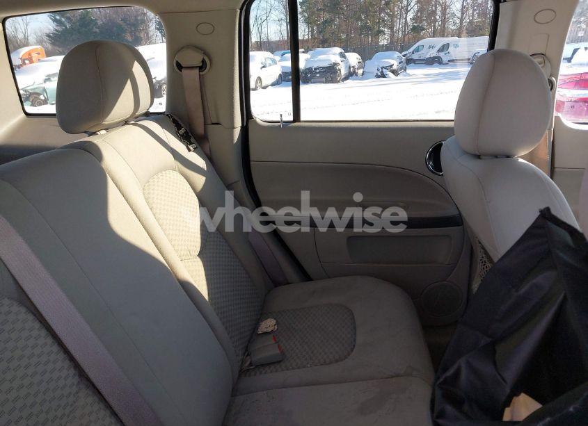 Photo 8 of 2007 Chevrolet Hhr LT (VIN 3GNDA23D47S550952)
