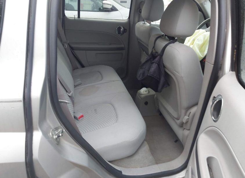 Photo 8 of 2007 Chevrolet Hhr LT (VIN 3GNDA23D57S612455)