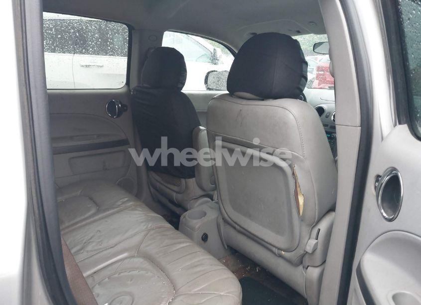 Photo 8 of 2007 Chevrolet Hhr LT (VIN 3GNDA23PX7S577843)