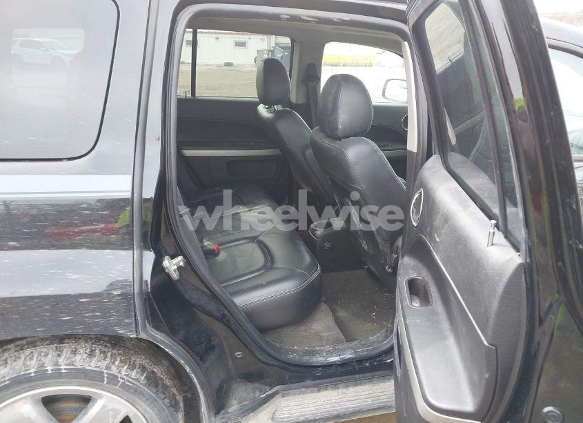 Photo 8 of 2007 Chevrolet Hhr LT (VIN 3GNDA33P27S572125)