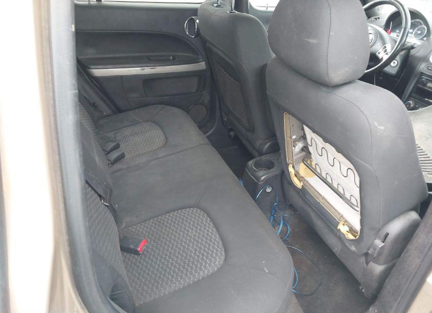 Photo 8 of 2007 Chevrolet Hhr LT (VIN 3GNDA33P57S547557)