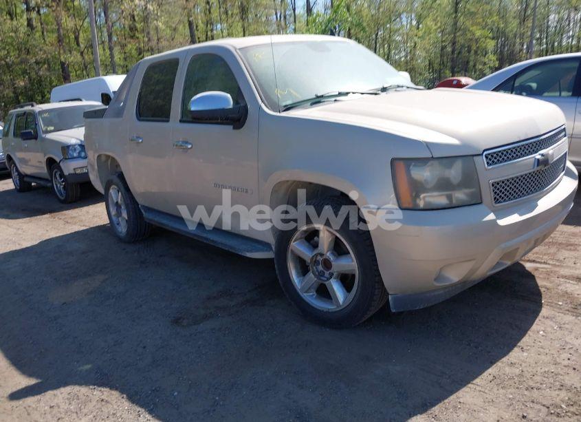 2007 Chevrolet Avalanche C1500 (VIN 3GNEC12007G135346) main photo
