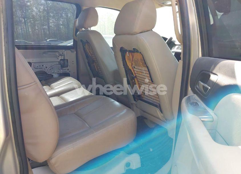 Photo 8 of 2007 Chevrolet Avalanche C1500 (VIN 3GNEC12007G135346)