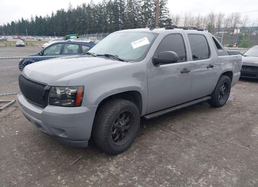 Photo 2 of 2007 Chevrolet Avalanche 1500 LTZ (VIN 3GNEC12007G176379)