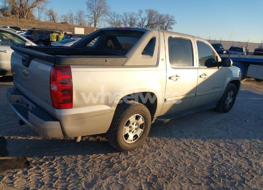 Photo 4 of 2007 Chevrolet Avalanche 1500 LT (VIN 3GNEC12017G262557)