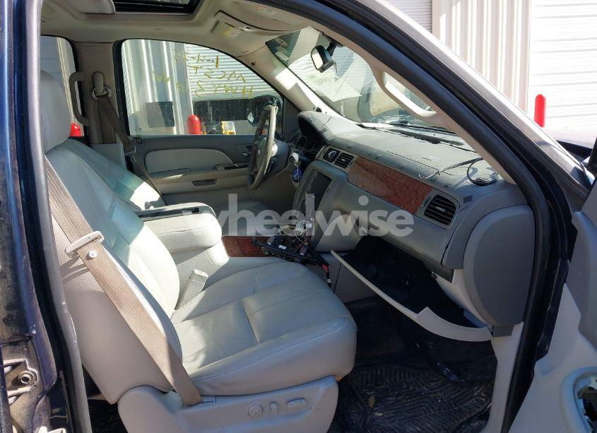 Photo 5 of 2007 Chevrolet Avalanche 1500 LTZ (VIN 3GNEC12017G267516)