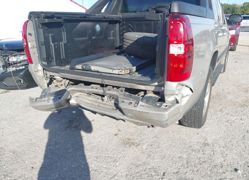 Photo 6 of 2007 Chevrolet Avalanche 1500 LT (VIN 3GNEC12017G270092)