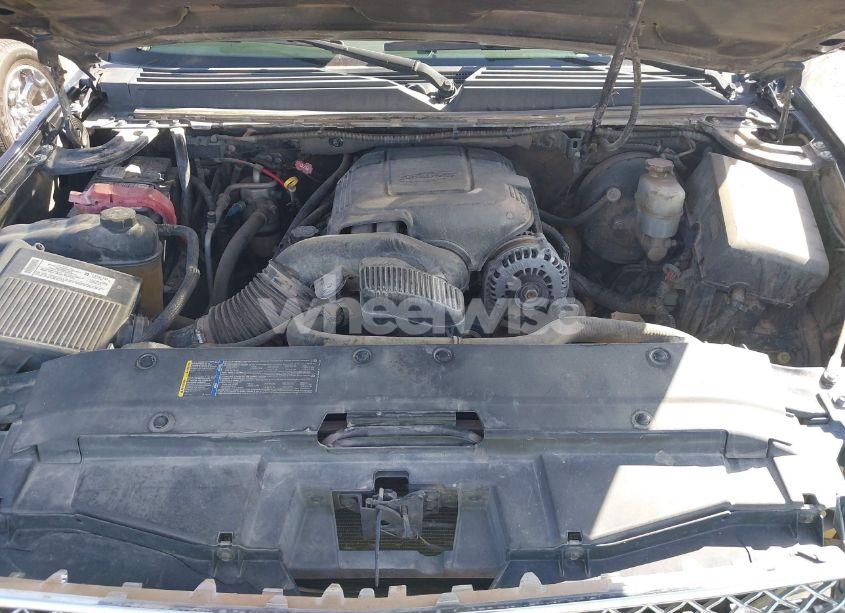 Photo 10 of 2007 Chevrolet Avalanche 1500 LTZ (VIN 3GNEC12017G297941)