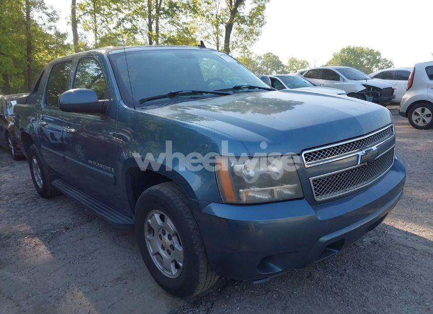 2008 Chevrolet Avalanche 1500 LS (VIN 3GNEC12018G104236) main photo