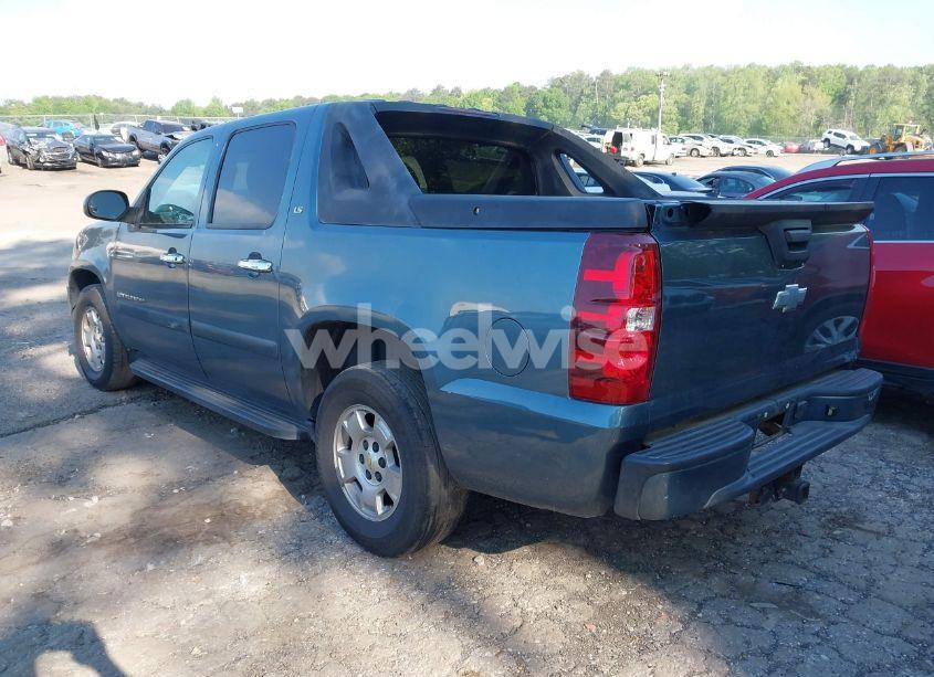 Photo 3 of 2008 Chevrolet Avalanche 1500 LS (VIN 3GNEC12018G104236)
