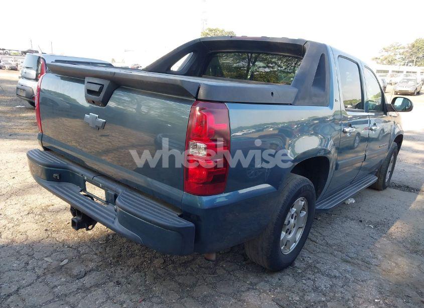 Photo 4 of 2008 Chevrolet Avalanche 1500 LS (VIN 3GNEC12018G104236)