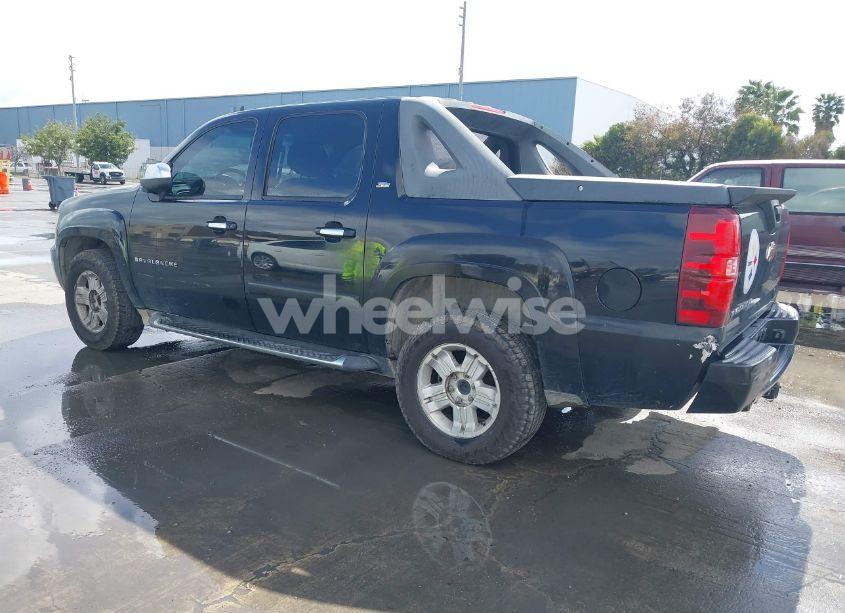 Photo 3 of 2007 Chevrolet Avalanche 1500 LT (VIN 3GNEC12027G305318)