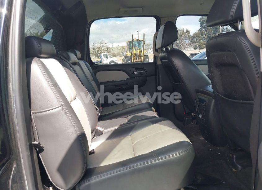 Photo 8 of 2007 Chevrolet Avalanche 1500 LT (VIN 3GNEC12027G305318)