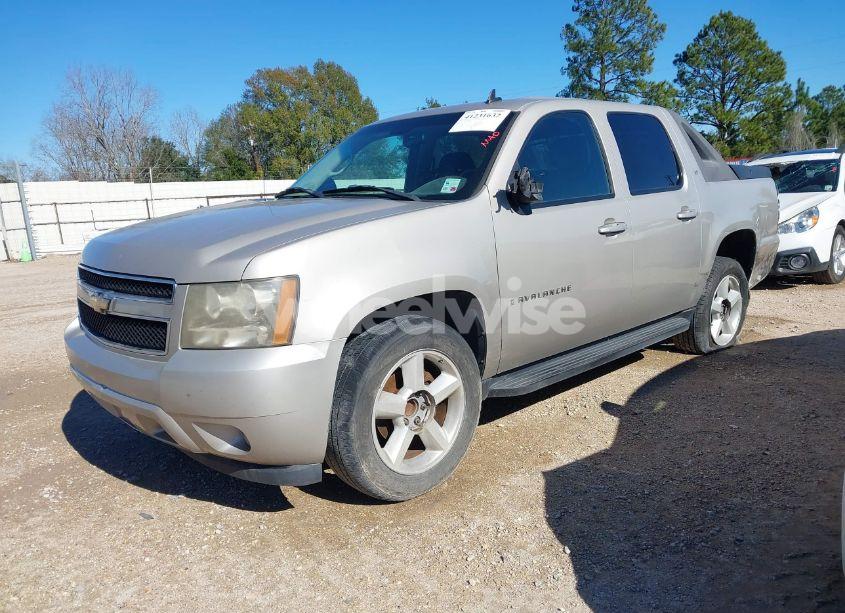 Photo 2 of 2007 Chevrolet Avalanche 1500 LT (VIN 3GNEC12037G312245)
