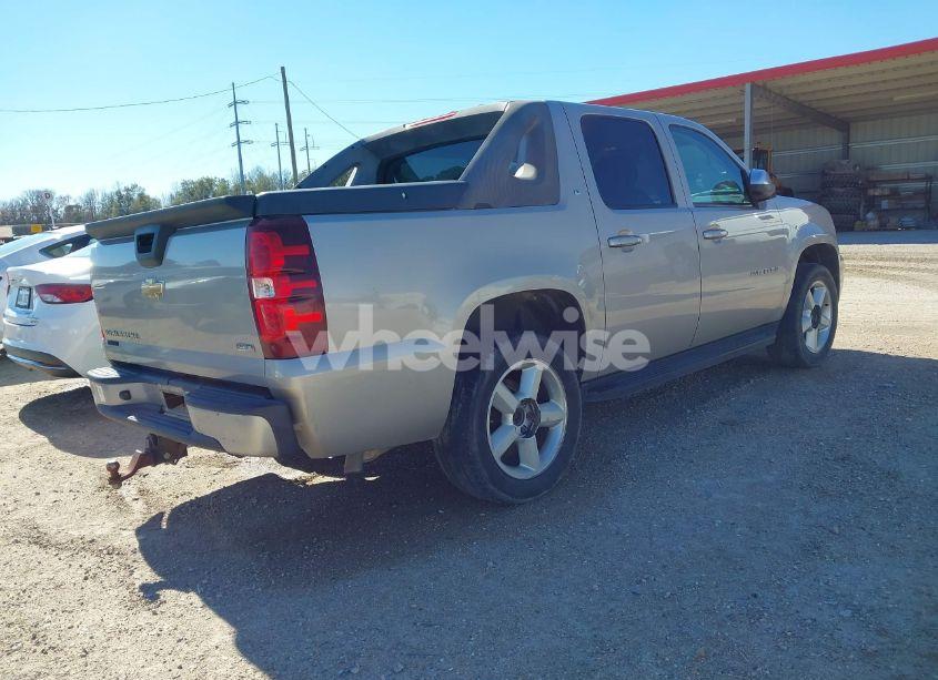 Photo 4 of 2007 Chevrolet Avalanche 1500 LT (VIN 3GNEC12037G312245)