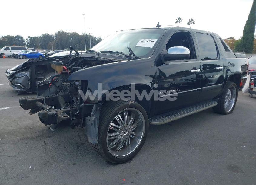 Photo 2 of 2008 Chevrolet Avalanche 1500 LT (VIN 3GNEC12038G146276)