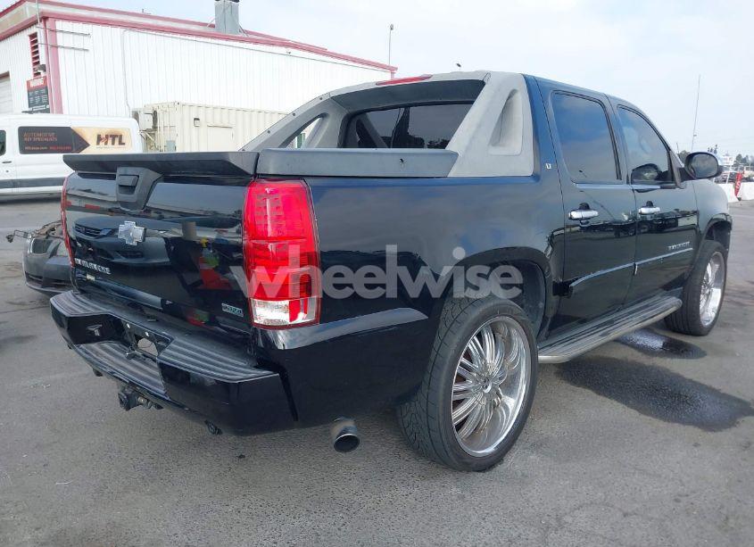 Photo 4 of 2008 Chevrolet Avalanche 1500 LT (VIN 3GNEC12038G146276)