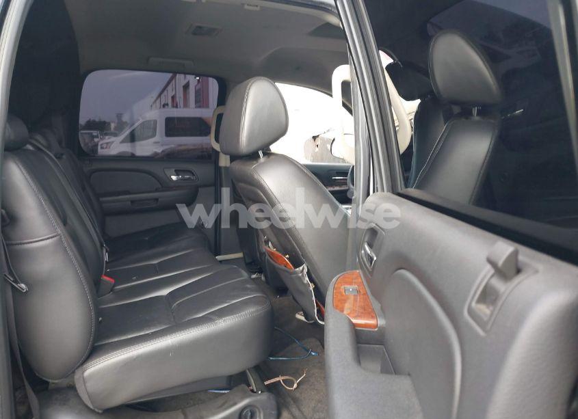 Photo 8 of 2008 Chevrolet Avalanche 1500 LT (VIN 3GNEC12038G146276)