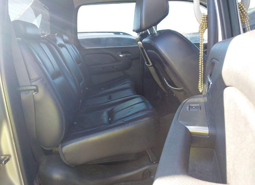 Photo 8 of 2007 Chevrolet Avalanche 1500 LT (VIN 3GNEC12047G287520)