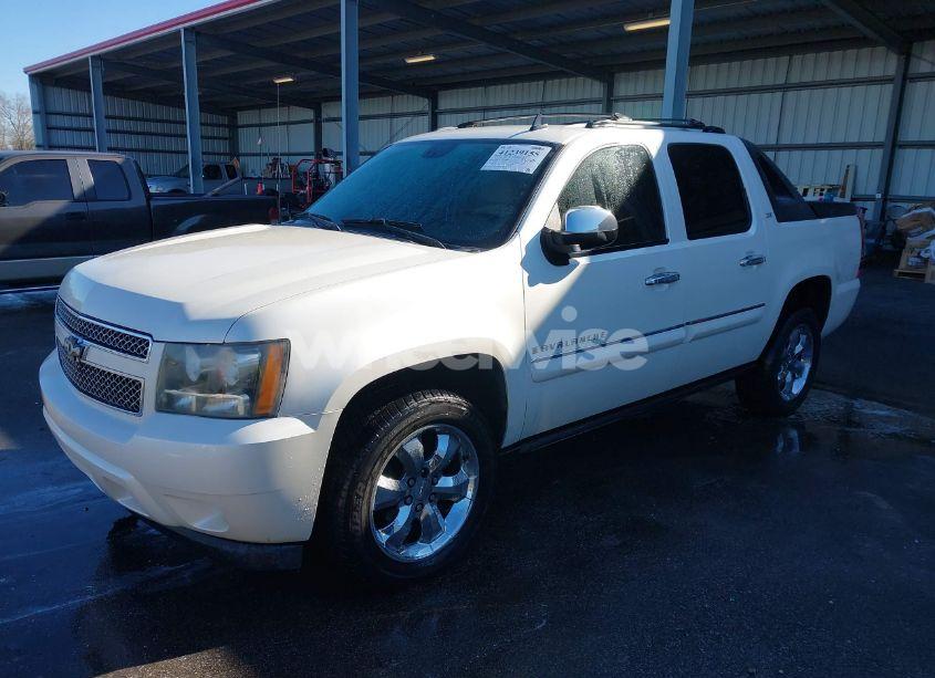 Photo 2 of 2008 Chevrolet Avalanche 1500 LTZ (VIN 3GNEC12048G279063)