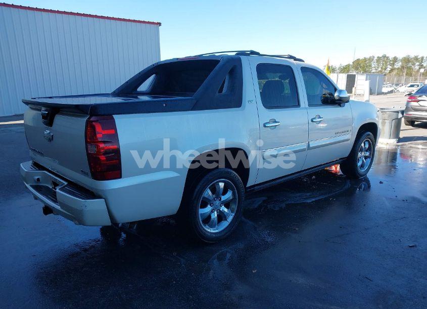 Photo 4 of 2008 Chevrolet Avalanche 1500 LTZ (VIN 3GNEC12048G279063)