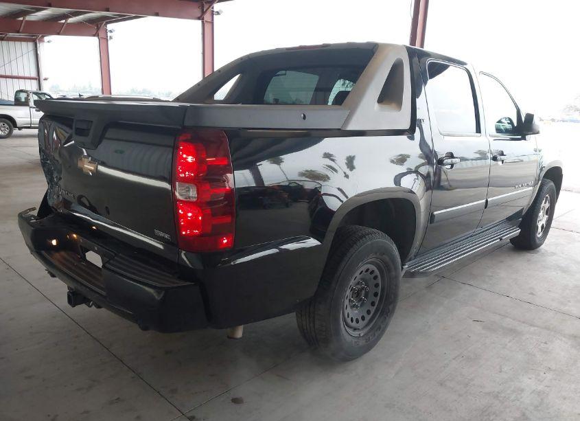 Photo 4 of 2007 Chevrolet Avalanche 1500 LT (VIN 3GNEC12057G167225)