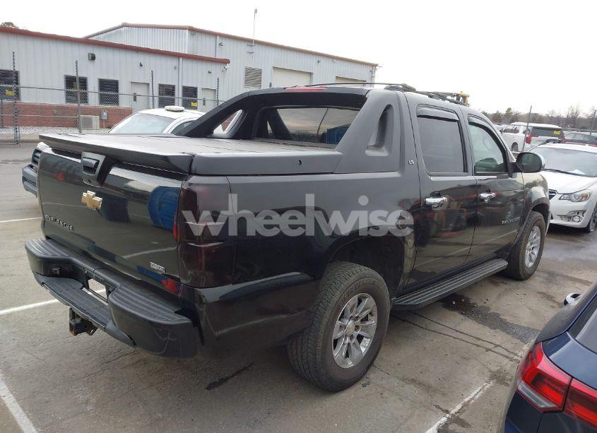 Photo 4 of 2007 Chevrolet Avalanche 1500 LS (VIN 3GNEC12057G314398)