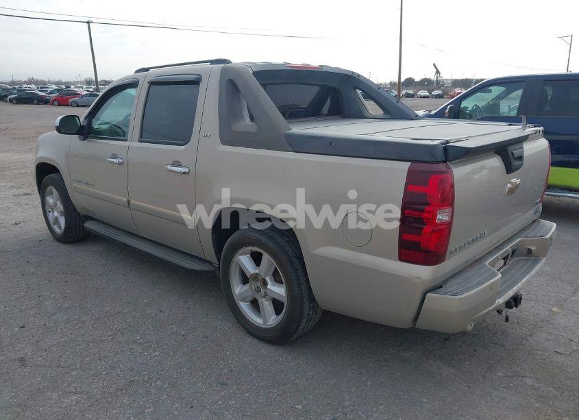 Photo 3 of 2008 Chevrolet Avalanche 1500 LTZ (VIN 3GNEC12058G181241)