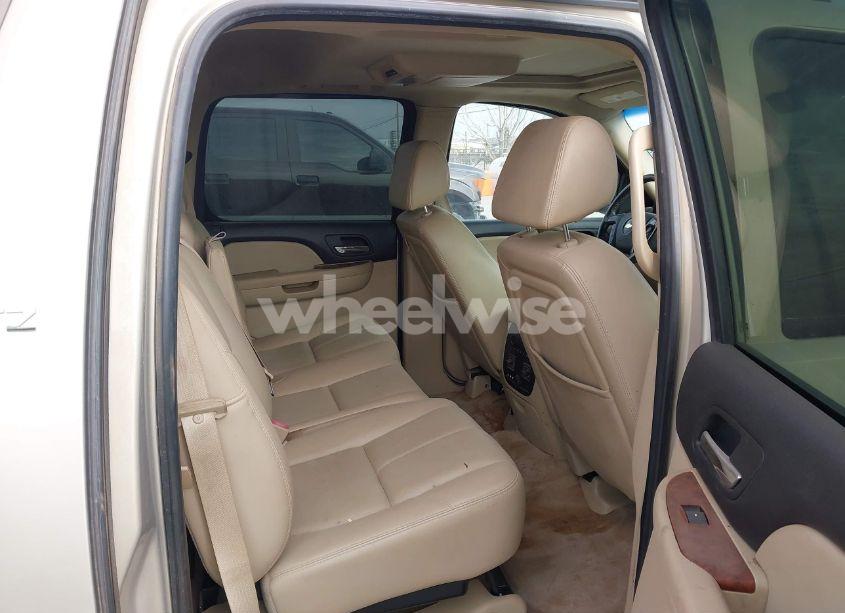 Photo 8 of 2008 Chevrolet Avalanche 1500 LTZ (VIN 3GNEC12058G181241)