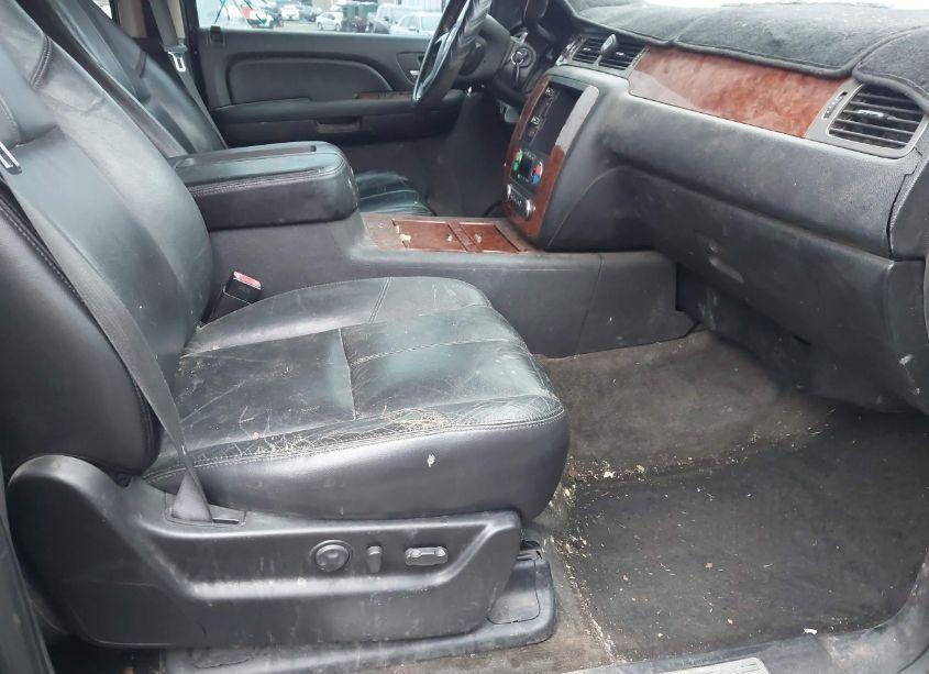 Photo 5 of 2008 Chevrolet Avalanche 1500 LTZ (VIN 3GNEC12058G217932)