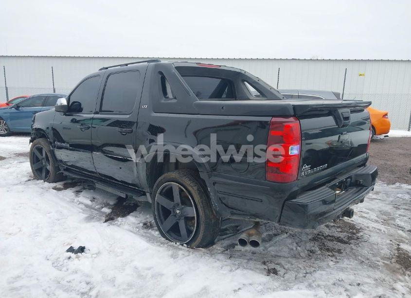 Photo 3 of 2007 Chevrolet Avalanche 1500 LT (VIN 3GNEC12067G291021)