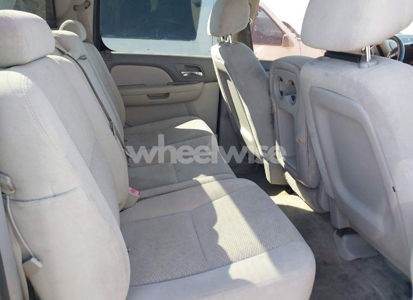 Photo 8 of 2007 Chevrolet Avalanche 1500 LS (VIN 3GNEC12077G258755)