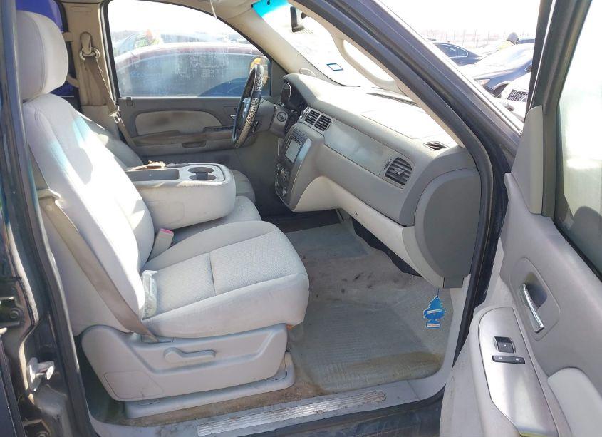 Photo 5 of 2007 Chevrolet Avalanche 1500 LS (VIN 3GNEC12077G272414)