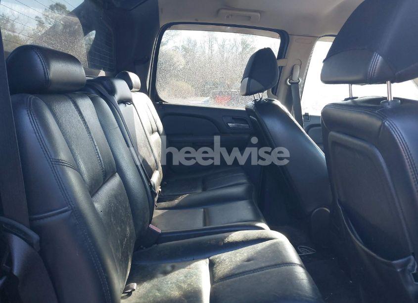 Photo 8 of 2007 Chevrolet Avalanche 1500 LT (VIN 3GNEC12077G290914)