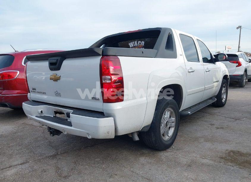 Photo 4 of 2007 Chevrolet Avalanche 1500 LT (VIN 3GNEC12077G295577)