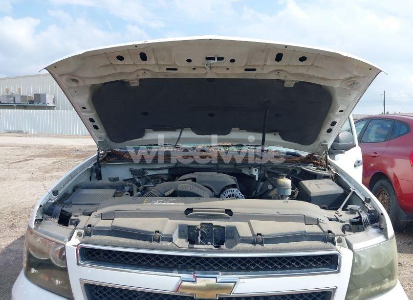 Photo 10 of 2009 Chevrolet Avalanche 1500 LS (VIN 3GNEC12079G239075)